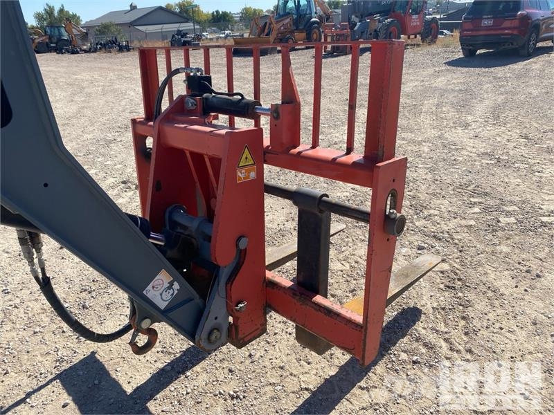 SkyJack SJ1056TH Telehandler Carretillas telescópicas