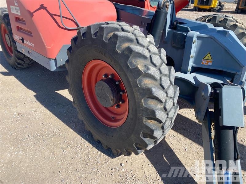 SkyJack SJ1056TH Telehandler Carretillas telescópicas