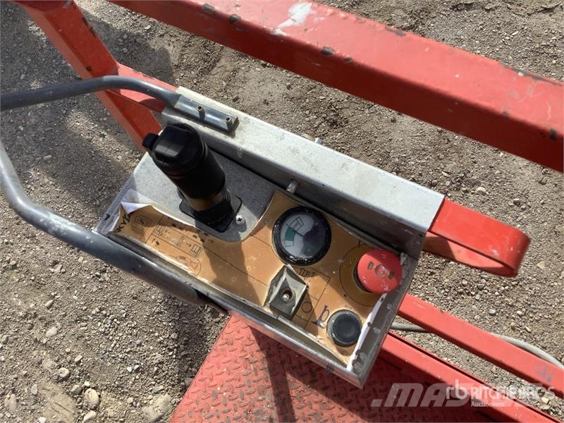 SkyJack SJ12 Electric Scissor Lift Scissor lifts