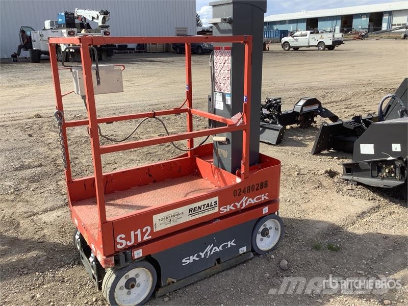 SkyJack SJ12 Electric Scissor Lift Scissor lifts
