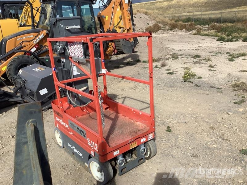 SkyJack SJ12 Electric Scissor Lift Scissor lifts