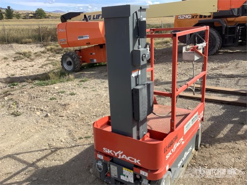 SkyJack SJ12 Electric Scissor Lift Scissor lifts