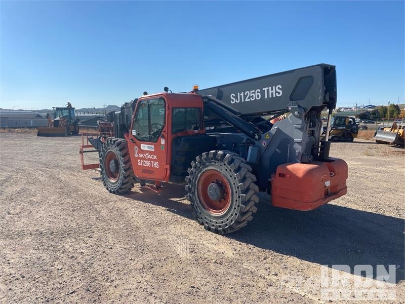 SkyJack SJ1256 TH Telehandler Teleszkópos rakodók