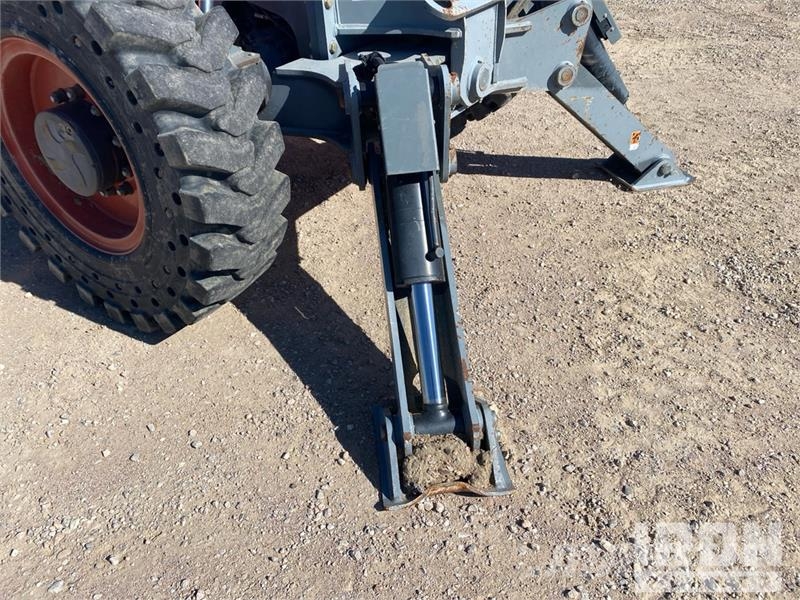 SkyJack SJ1256 TH Telehandler Carretillas telescópicas