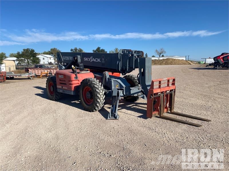 SkyJack SJ1256 THS Telehandler Carretillas telescópicas