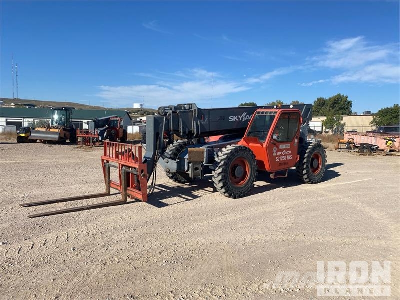 SkyJack SJ1256 THS Telehandler Telescopic handlers