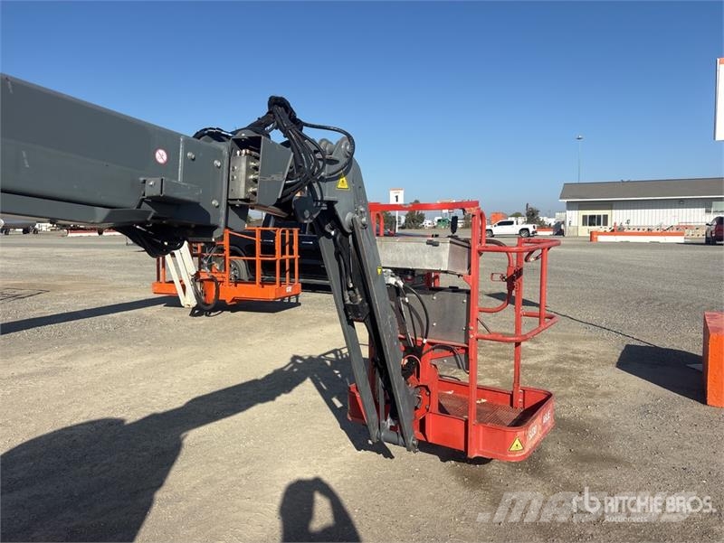 SkyJack SJ30ARJE 2WD Electric Articulating Boom Lift Zglobne dvižne ploščadi