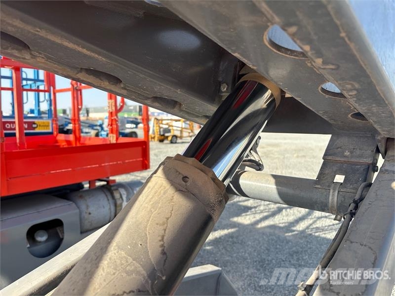SkyJack SJ3219 Electric Scissor Lift Škarjaste dvižne ploščadi