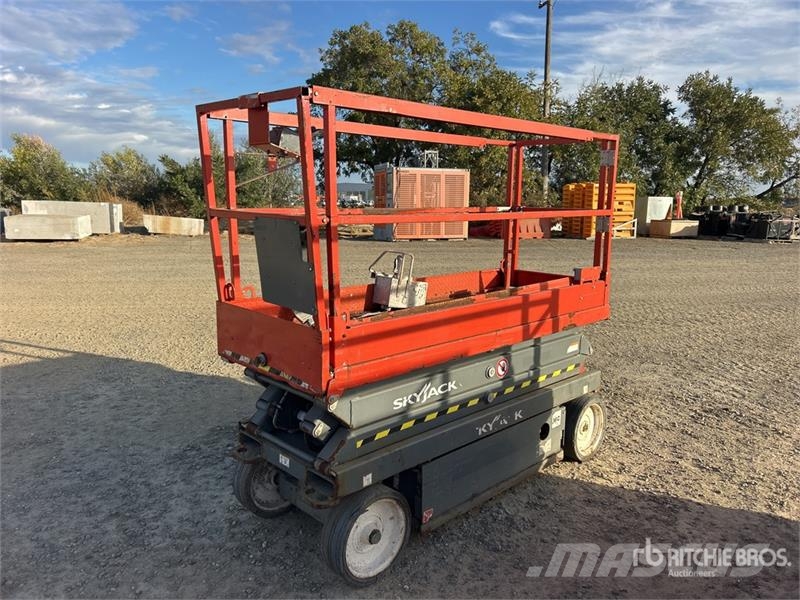 SkyJack SJ3220 Plataformas tijera