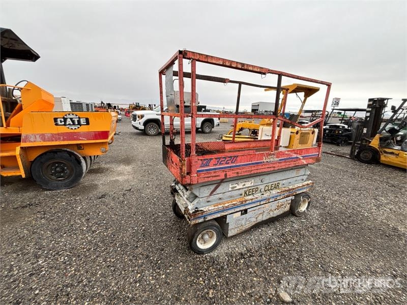 SkyJack SJ3220 Scissor lifts