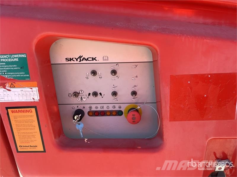 SkyJack SJ40T 4WD Diesel Telescopic Boom Lift Teleskoop poomtõstukid