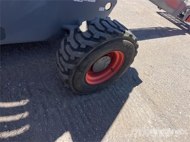 SkyJack SJ40T 4WD Diesel Telescopic Boom Lift Teleskoop poomtõstukid