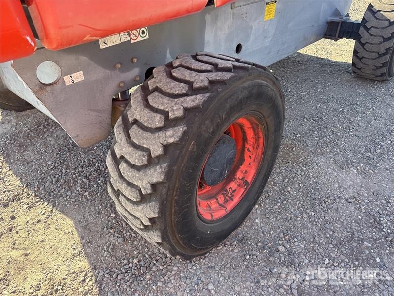 SkyJack SJ45T 4WD Diesel Telescopic Boom Lift Plataformas de trabajo telescópica