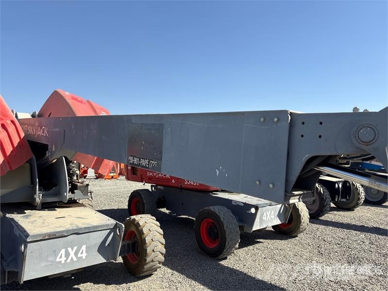 SkyJack SJ45T 4WD Diesel Telescopic Boom Lift Телескопические подъемники