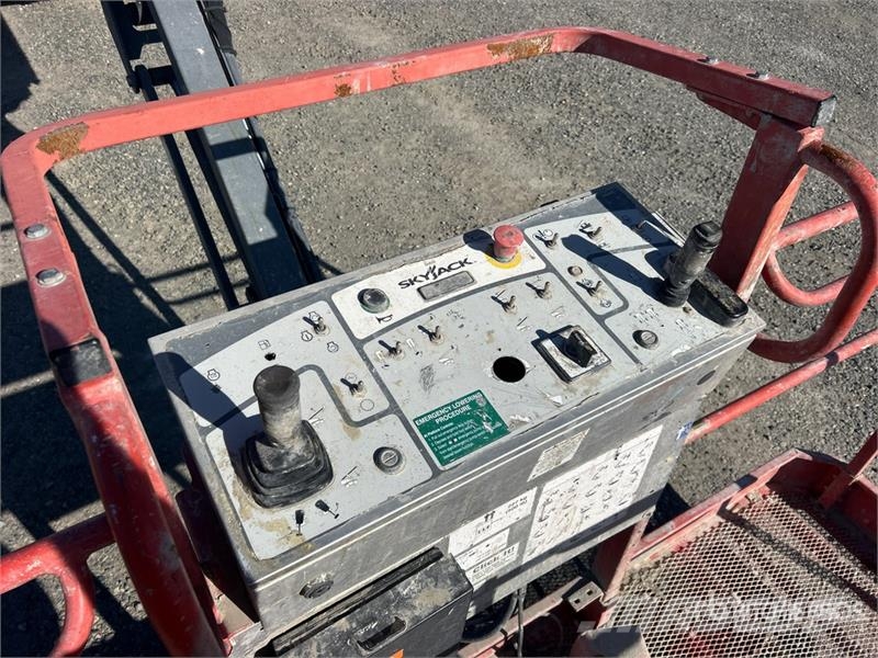 SkyJack SJ45T 4WD Diesel Telescopic Boom Lift Teleskopske dvižne ploščadi
