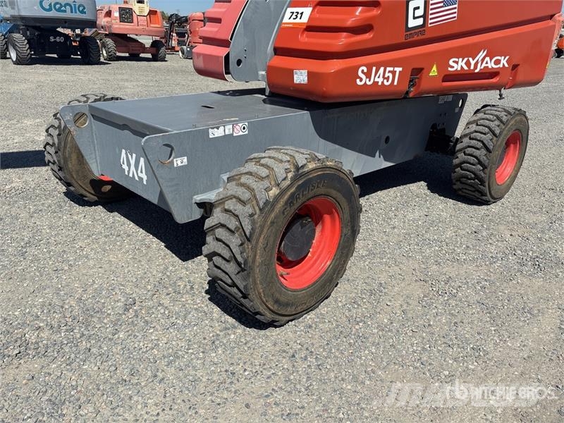 SkyJack SJ45T 4WD Diesel Telescopic Boom Lift Teleskopske podizne platforme