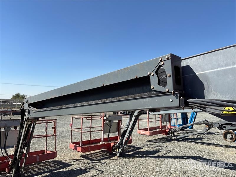 SkyJack SJ45T 4WD Diesel Telescopic Boom Lift Телескопические подъемники