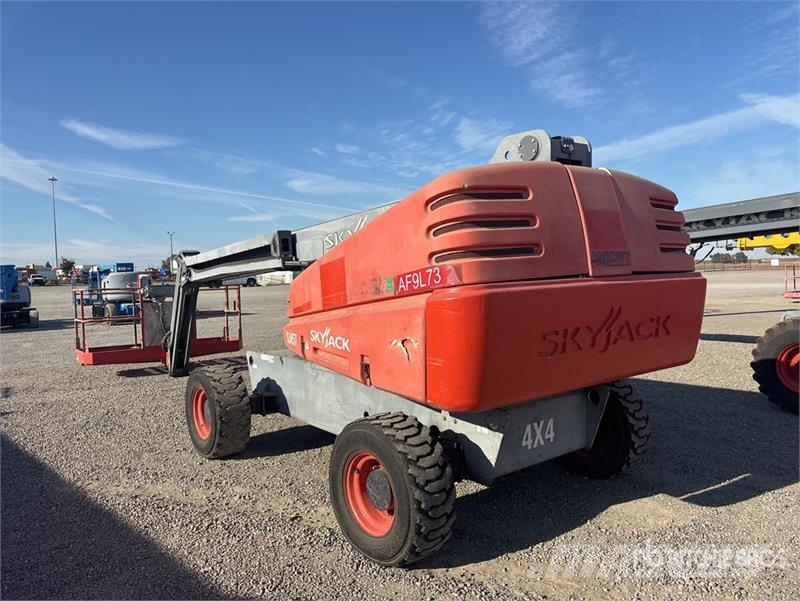 SkyJack SJ45T 4WD Diesel Telescopic Boom Lift Plataformas de trabajo telescópica