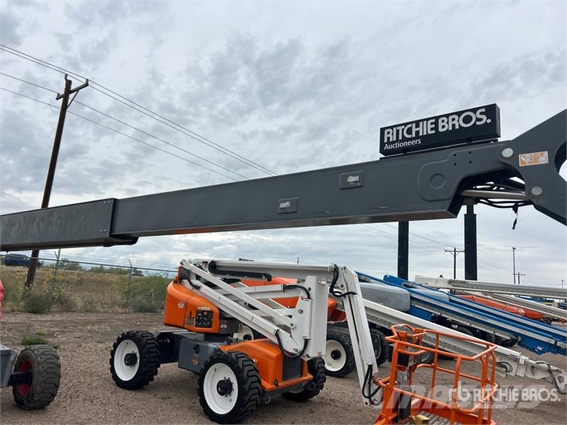 SkyJack SJ45T 4WD Diesel Telescopic Boom Lift Nacelles télescopiques