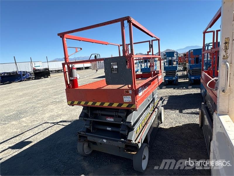 SkyJack SJ4626 Electric Scissor Lift رافعات مقصية الشكل