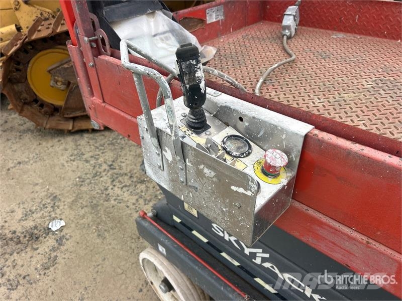 SkyJack SJ4626 Electric Scissor Lift Elevadores de tesoura