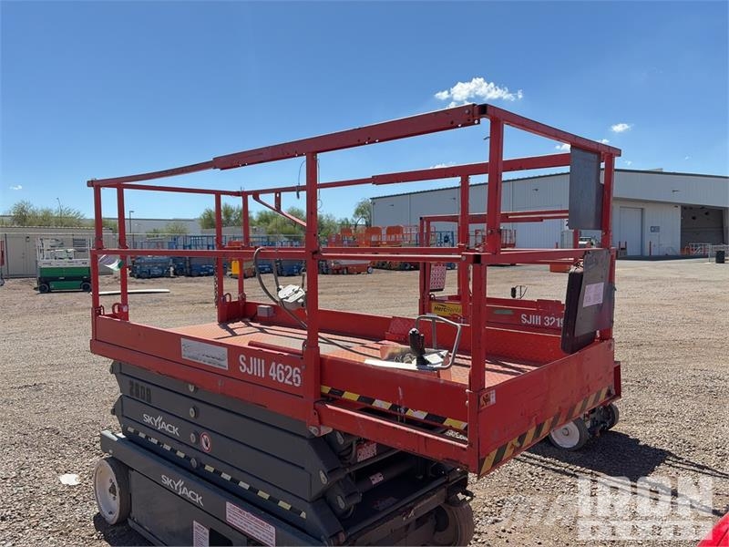 SkyJack SJ4626 Electric Scissor Lift Škarjaste dvižne ploščadi