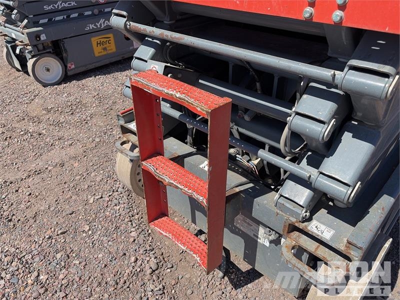 SkyJack SJ4626 Electric Scissor Lift Škarjaste dvižne ploščadi