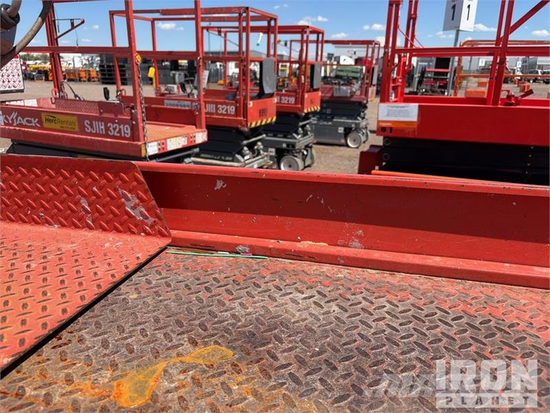 SkyJack SJ4626 Electric Scissor Lift Škarjaste dvižne ploščadi