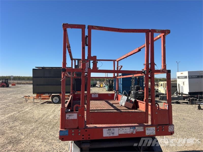 SkyJack SJ4632 Electric Scissor Lift Ollós emelők