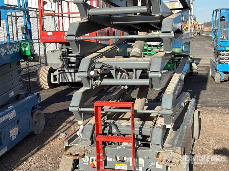 SkyJack SJ4632 Electric Scissor Lift 가위형 리프트