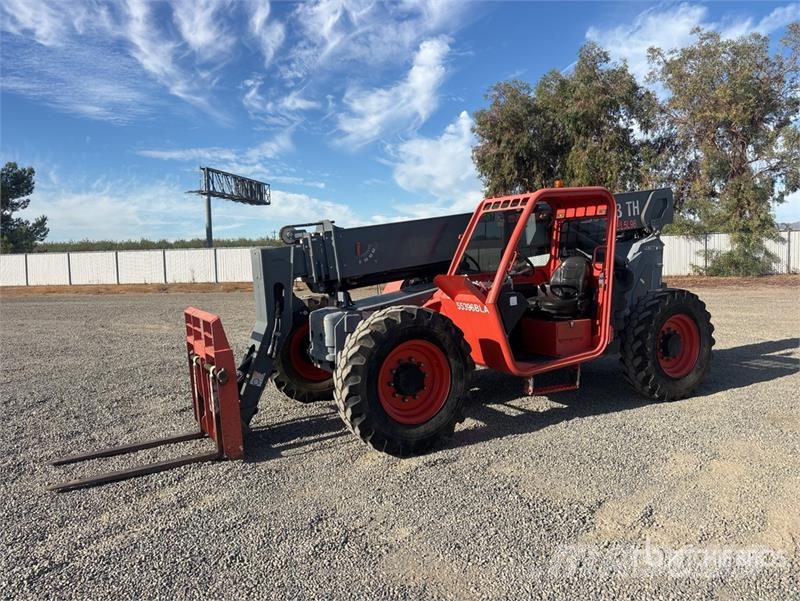 SkyJack SJ643TH Telehandler Teleskopiskie manipulatori