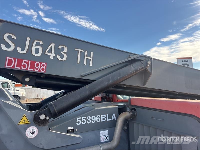 SkyJack SJ643TH Telehandler Teleskopiskie manipulatori