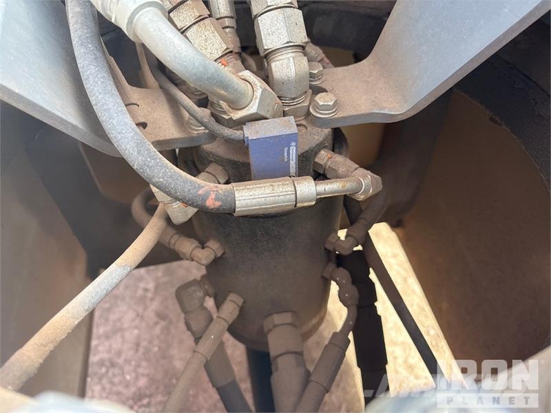 SkyJack SJ66T Teleskoop poomtõstukid