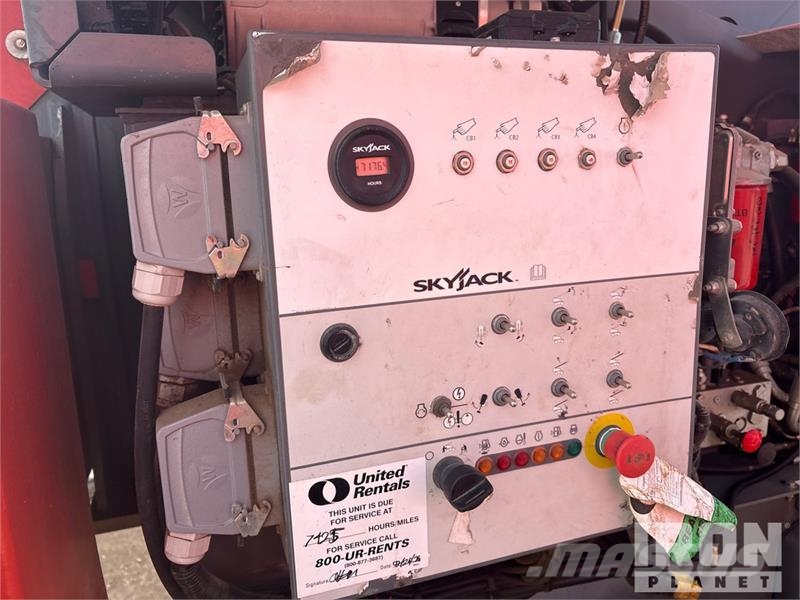 SkyJack SJ66T Teleskoop poomtõstukid