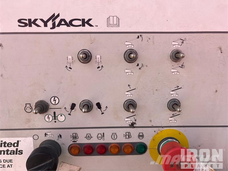 SkyJack SJ66T Teleskoop poomtõstukid
