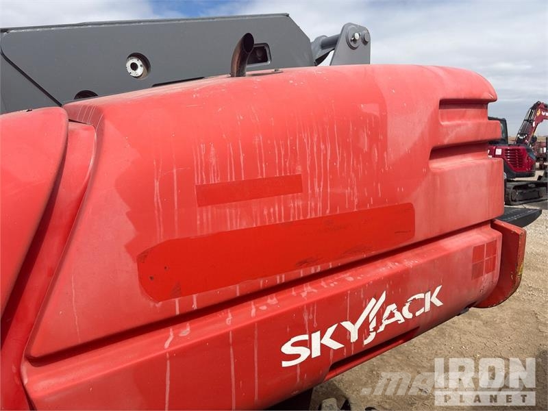 SkyJack SJ66T Teleskoop poomtõstukid