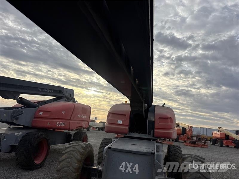 SkyJack SJ66T 4WD Diesel Telescopic Boom Lift Teleszkópos emelők