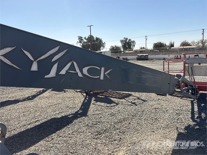 SkyJack SJ66T 4WD Diesel Telescopic Boom Lift Teleskopbühnen