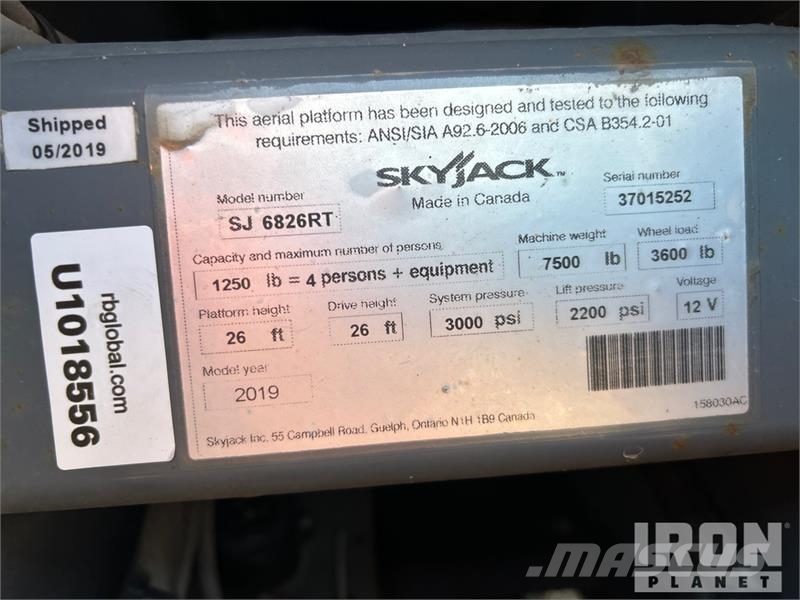 SkyJack SJ6826 RT Plataformas tijera