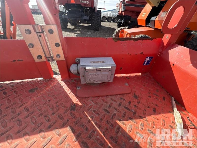 SkyJack SJ6826 RT Scissor lifts