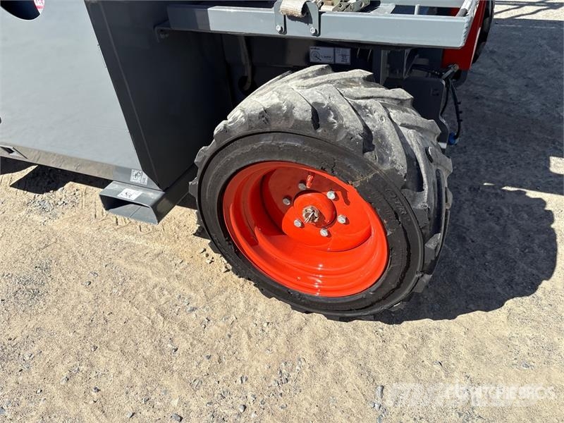 SkyJack SJ6826 RT Elevadores de tesoura