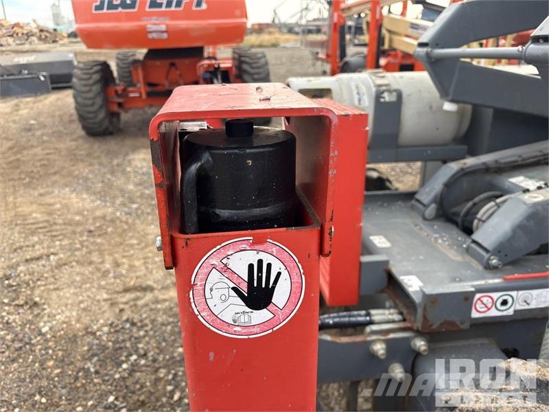 SkyJack SJ6826 RT Scissor lifts
