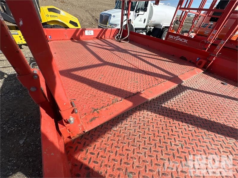 SkyJack SJ6826 RT Scissor lifts