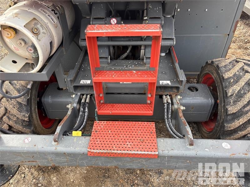 SkyJack SJ6826 RT Scissor lifts
