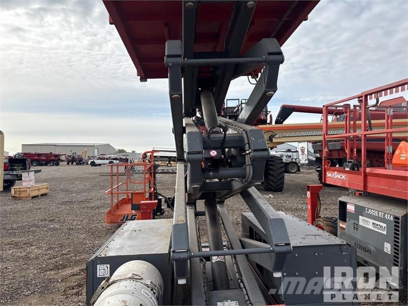 SkyJack SJ6826 RT Scissor lifts