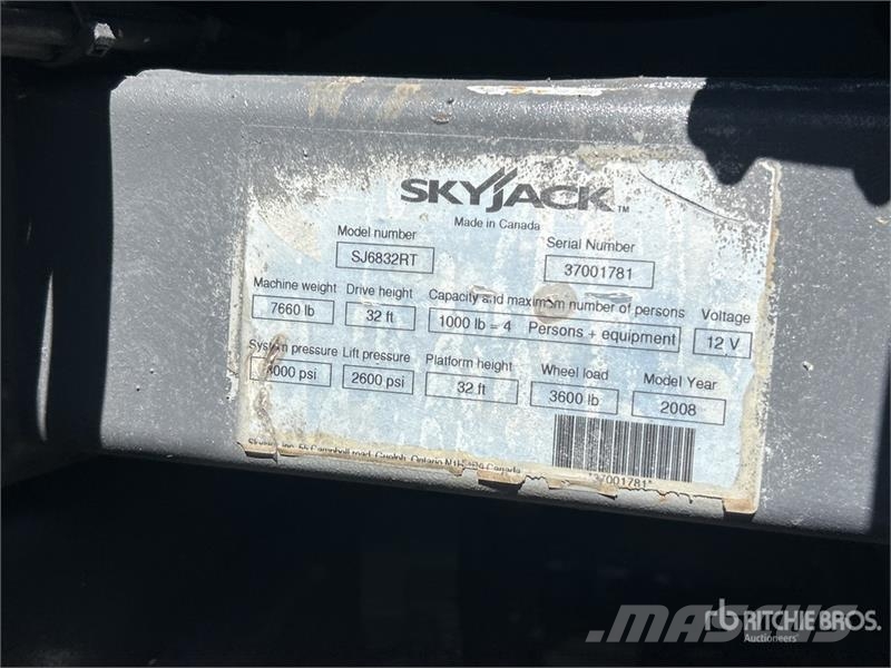 SkyJack SJ6832 RT Schaarhoogwerkers