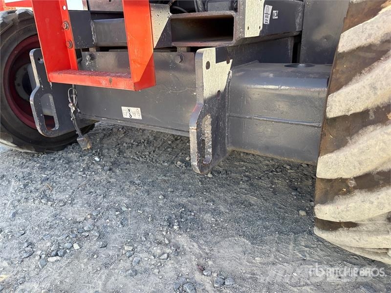 SkyJack SJ6832 RT Ollós emelők