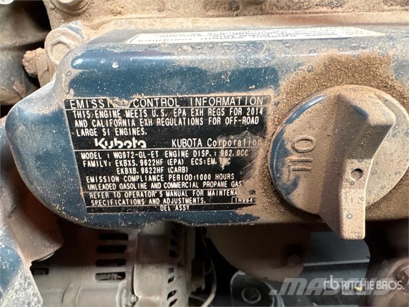 SkyJack SJ6832 RT رافعات مقصية الشكل