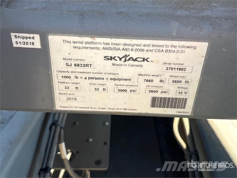 SkyJack SJ6832 RT Škarjaste dvižne ploščadi