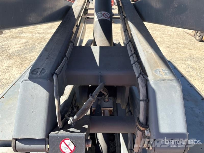 SkyJack SJ6832 RT Škarjaste dvižne ploščadi